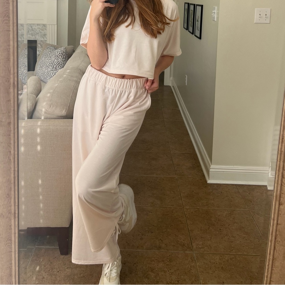 Women's Cream Lounge Pants